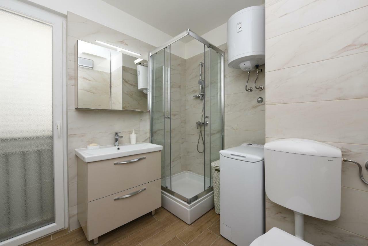July Apartment Задар Экстерьер фото